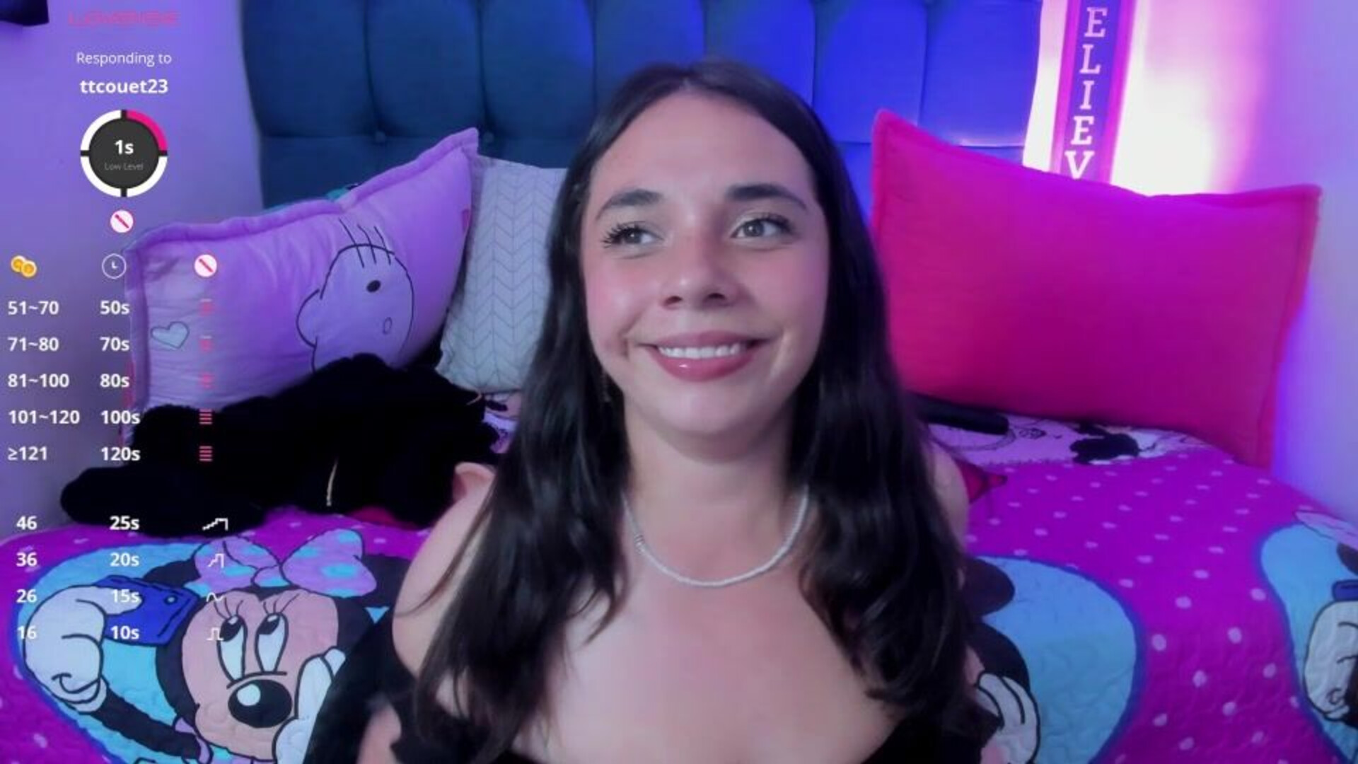 samanta pink 2025 11 27 19h00m14s - webcam
