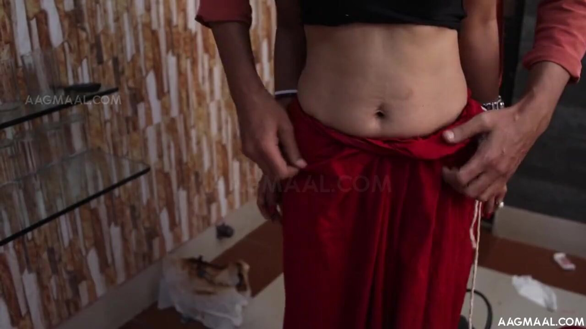 Desperate Wife Season 01 Episode 03 Uncut (2024) ToplessTopper Hindi Hot Web Series - olgasharova - sanandabanerjee - chandrimabanerjee - gargikhakhalary - priyagamre - bhartijha - leenasingh - prajaktajahagirdar - kairashehgal - sharonparm