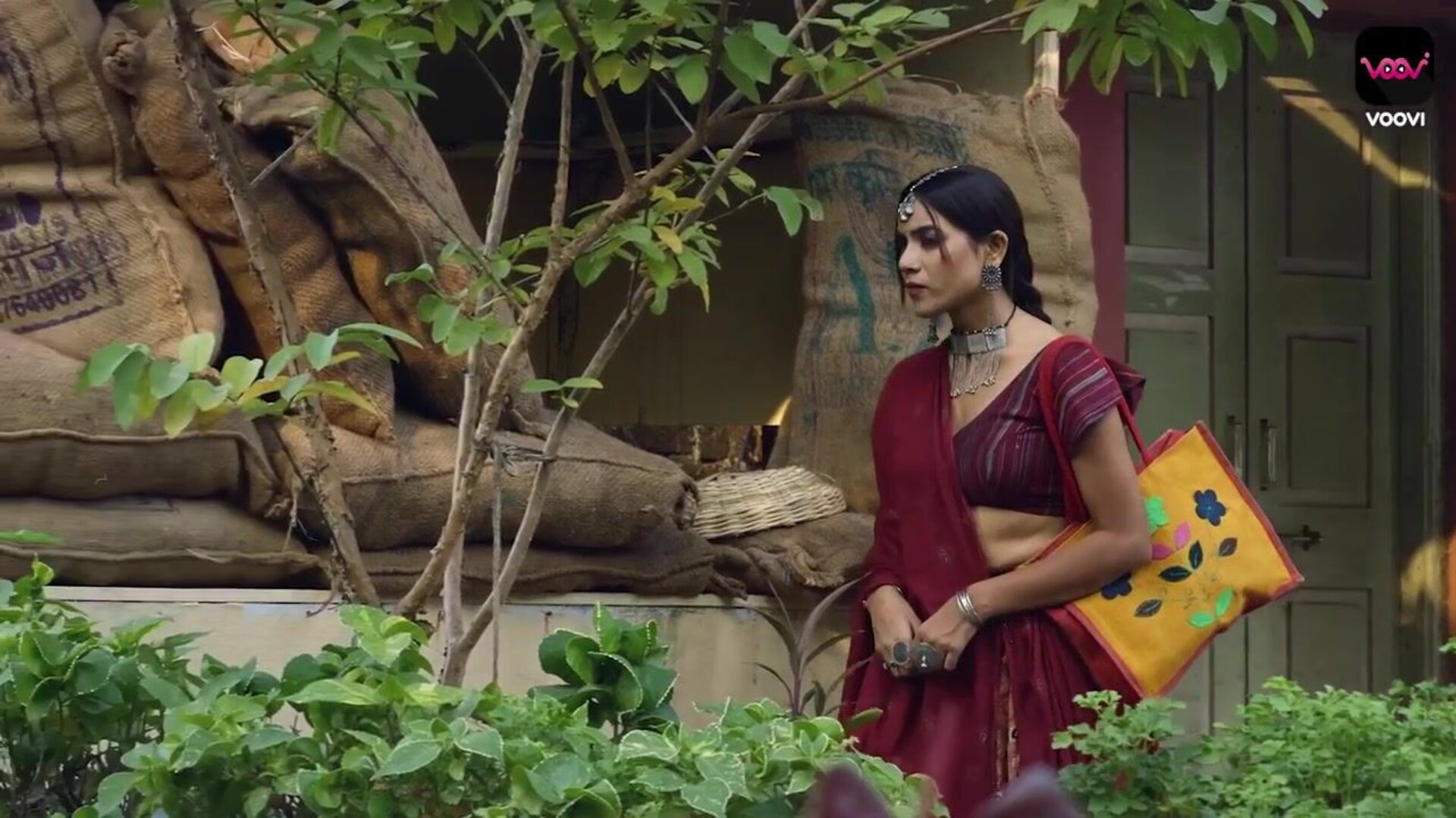 Godaniya Season 01 Episodes 03 and 04 (2023) Voovi Hindi Hot Web Series - sanandabanerjee - chandrimabanerjee - gargikhakhalary - priyagamre - bhartijha - leenasingh - prajaktajahagirdar - kairashehgal - sharonparmar - ayushibhowmick