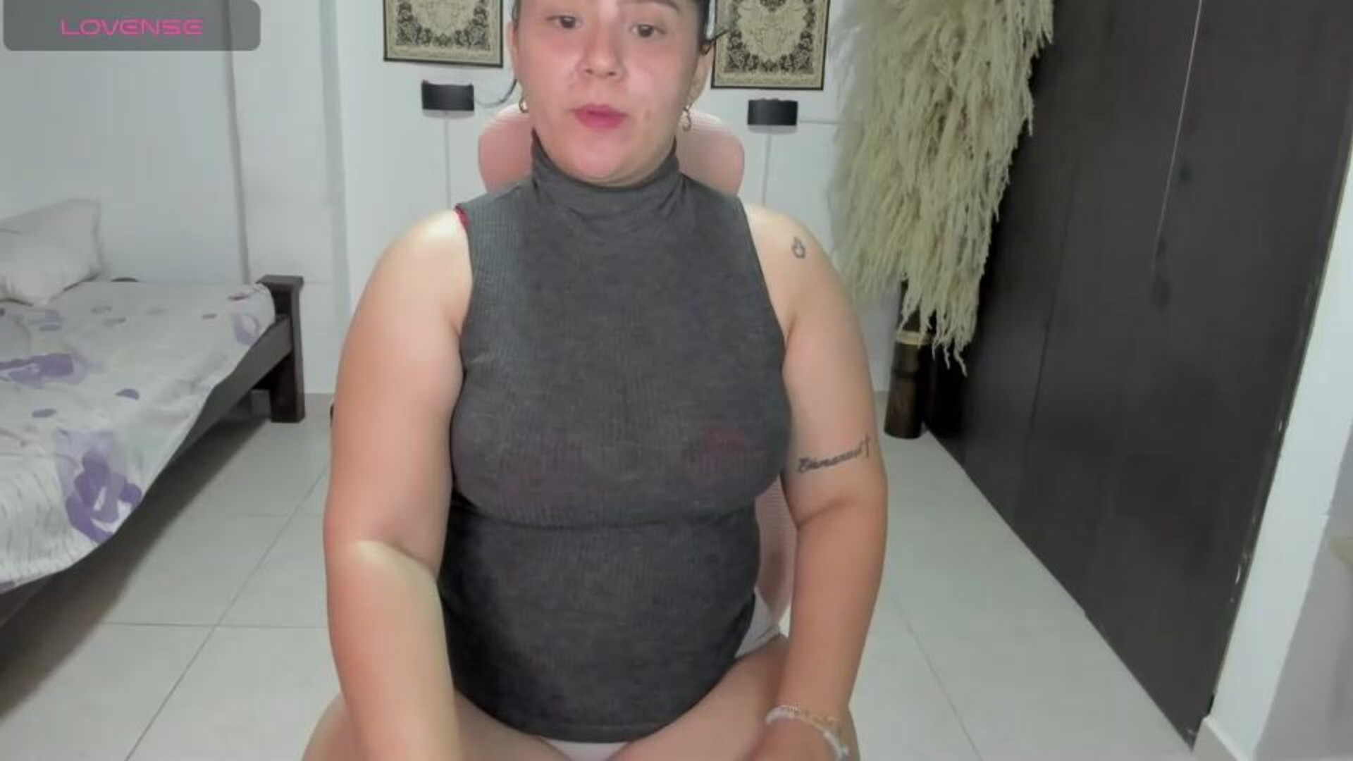 ibeth diaz 2025 12 25 23h35m07s - webcam