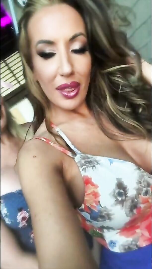 Dana DeArmond - Fucking My Spanish Tutor With Richelle Ryan - ManyVids - latina - milf - pov - big tits - dirty talk - natural tits