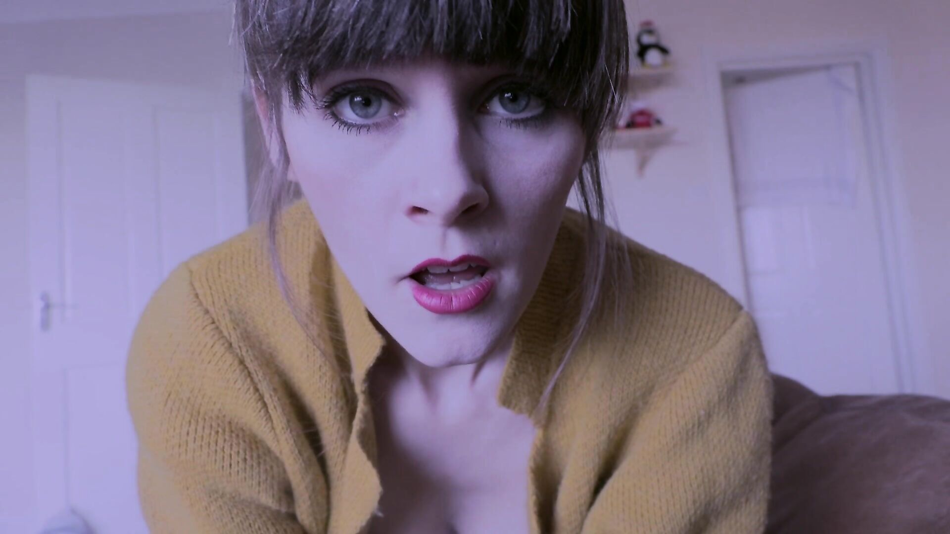 Sydney Harwin - Mom And Sons Risky Fuck - ManyVids - virtualsex - solo - taboo - dirty talk - stepmother - stepdad