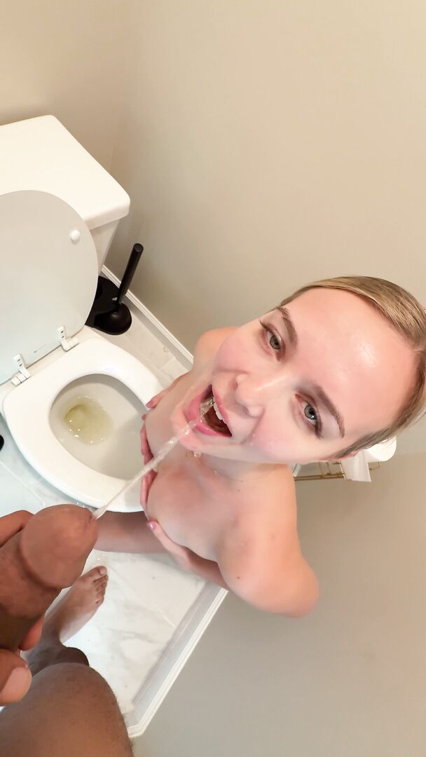 Stella Sedona - Part 1 Use me instead of the toilet - OnlyFans - milf - natural tits - medium tits - pov