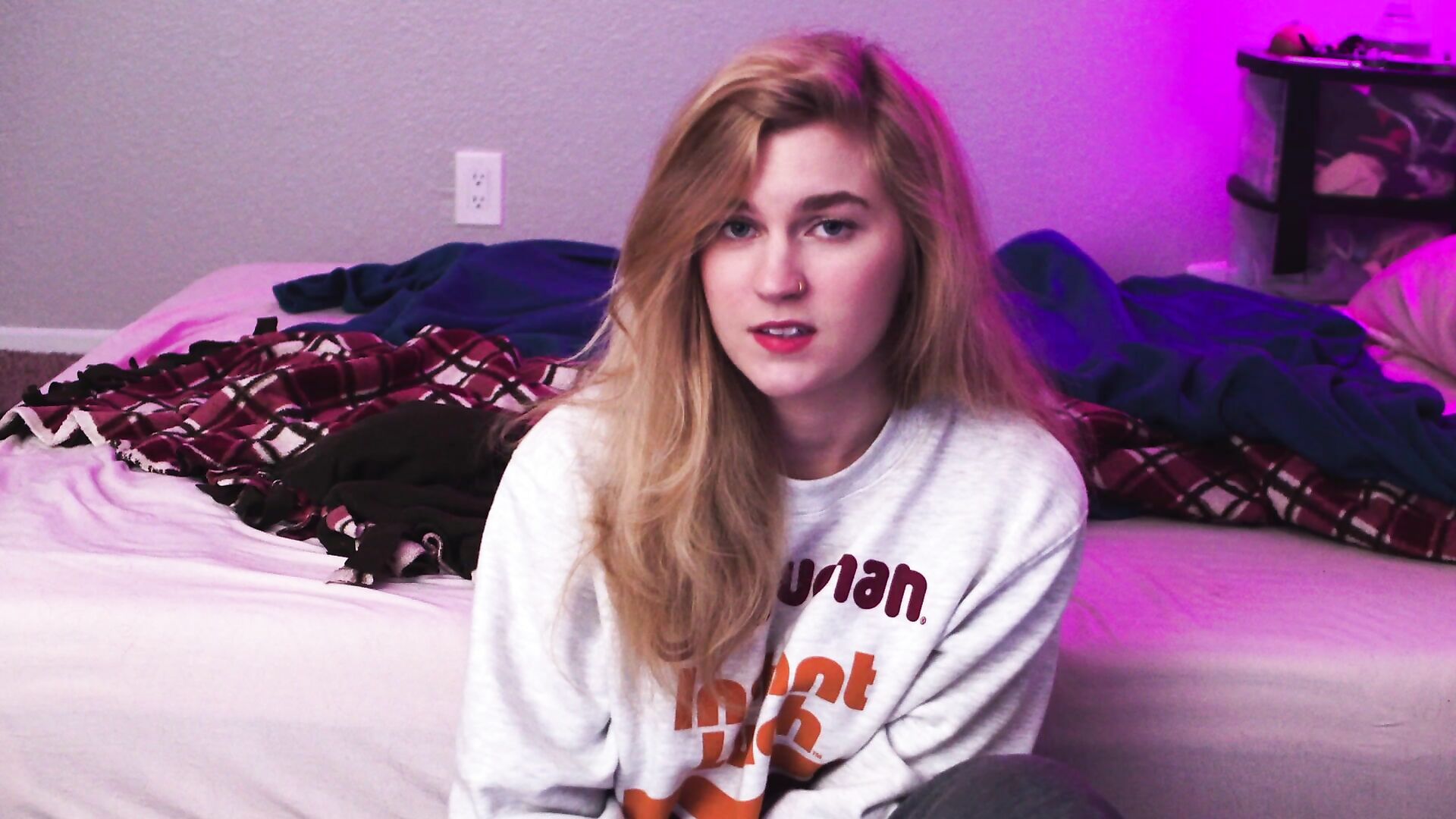 jaybbgirl - Fucking Your Friends Sister - ManyVids - stepsister - natural tits - teen - blonde - small tits - pov - virtualsex - dirty talk - stepbrother