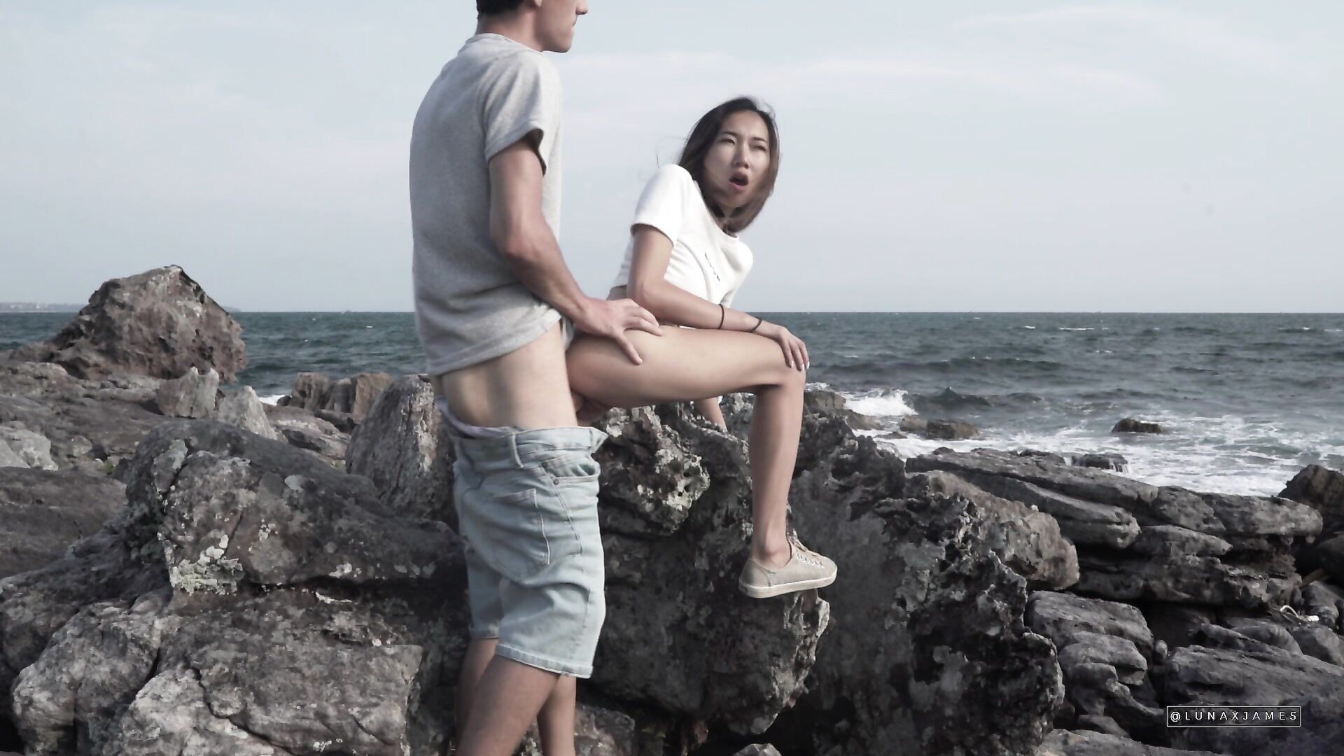 LUNA x JAMES - The Sex Diaries 03 - ManyVids - french - teen - small tits - blowjob - big dick - pov