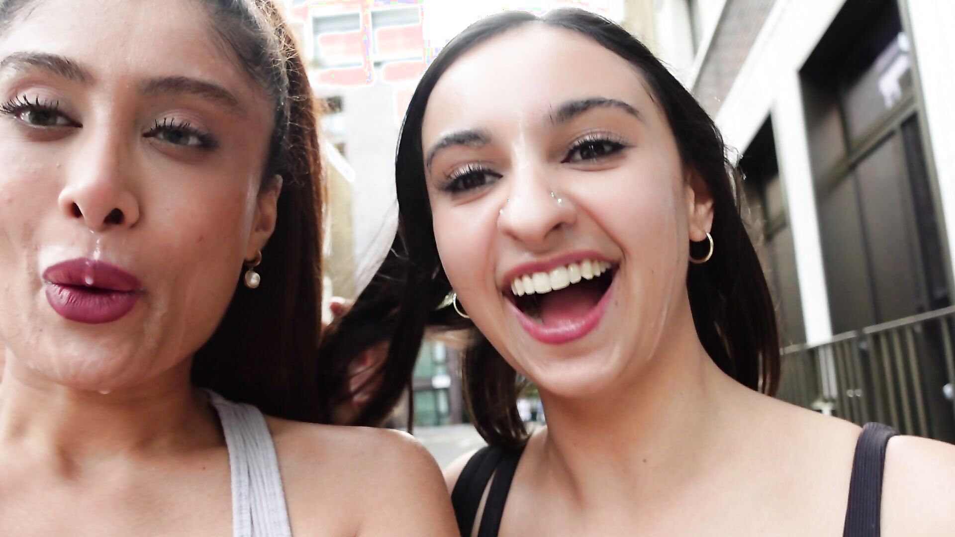 HaileyRose - NAUGHTY PUBLIC CUMWALK PAST LONDON RESIDENTS - ManyVids - public - facial - teen - big tits - pov - natural tits - latina - brunette