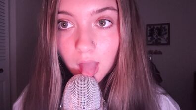 Haley’s ASMR Intense Mic Licking & Spitting
