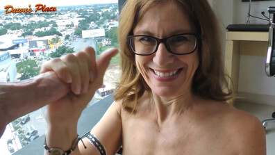 Dawns Place - Éjaculation sur la fenêtre - ManyVids - MILF - Rousse - Grosse bite - Gros seins - POV - Paroles cochonnes