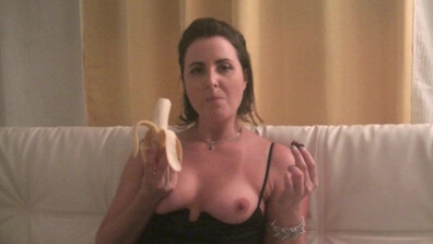 Helenas Cock Quest - Having A Snack Watch Me Eat And Chat - ManyVids - milf - brunette - dirty talk - big tits - natural tits