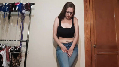 Nicole Nabors - OMG I Peed My Panties - ManyVids - solo - teen - natural tits - big tits - virtualsex - dirty talk - piss