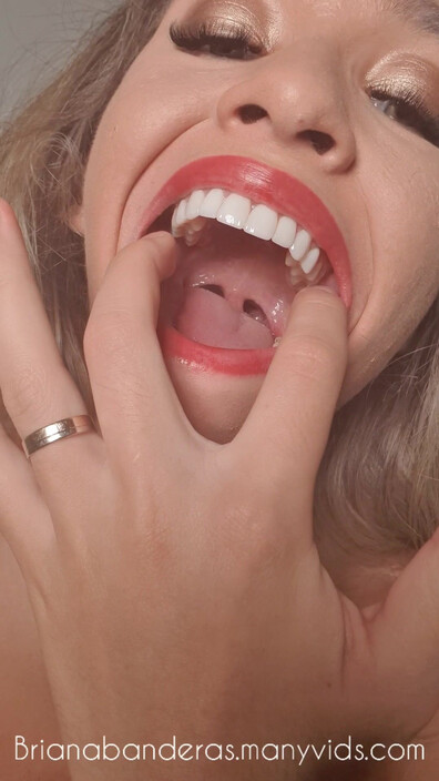 BrianaBanderas - Mouth Tour - ManyVids - latina - milf - pov - dirty talk - blonde