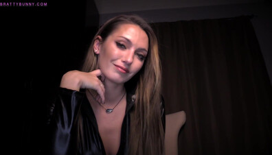 Bratty Bunny - Shiny Crack Addict - ManyVids - femdom - dirty talk - pov - fetish - milf - natural tits - devot - small tits