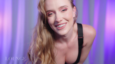 Scarlet Chase - Lounge II BTS Try On Haul - ManyVids - blonde - big tits - pov - dirty talk