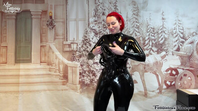 Miss Fetilicious - Heavy Rubber Shoot - ManyVids - fetish - hardcore - milf - big tits - latex - pov - femdom - high heels - virtualsex