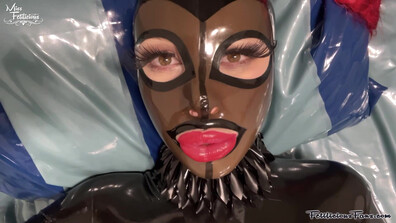 Miss Fetilicious - Fucking Machine - ManyVids - fetish - hardcore - milf - big tits - latex - pov - femdom - high heels - virtualsex
