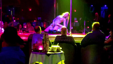 Britney Amber - DreamGirls Live Show - ManyVids - live show - blonde - milf - pov - big tits - blowjob - big dick
