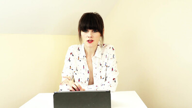 Sydney Harwin - Sydney Harwin Presents - ManyVids - virtualsex - solo - taboo - dirty talk - milf