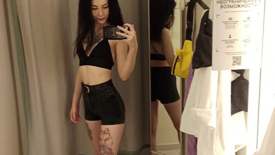 Alessia Moore Horny Girl Masturbates In A Fitting Room - amateur - blowjob - hd porn