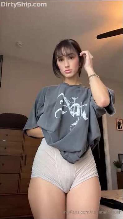 Striptease With Twerking - big ass - big tits - blowjob - sex - fuck