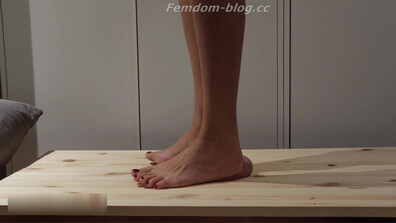 The Mean Cowgirls – Brutal Barefoot Stomping Until He Cums - 4k - foot fetish - footjob - sexy feet - cbt - trample - cockbox - cock crush - cum on feet - cumshot