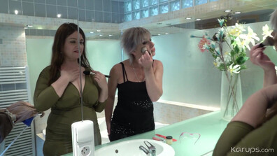 Cinthia Hunter and Eveline Magic Cougars share a cock - mature - blowjob - mom