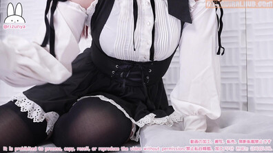 Cosplay ASMR Sweet Maid Sensual Dildo Tip Teasing And Showed Her Humping Big Booty - asmr