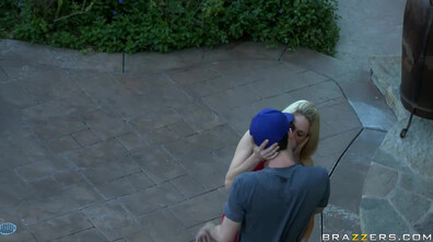 Kiara Diane Next Door Cummotion - big dick worship - natural tits - blonde
