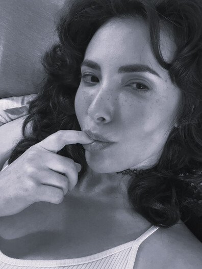culona brunette de gran ojete - babe - cute