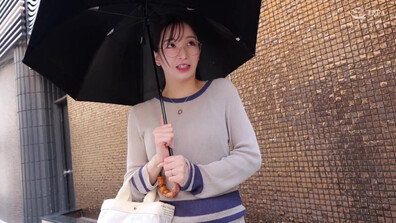 MILK 280 — A Married Woman With Plain Glasses Came To The - asian