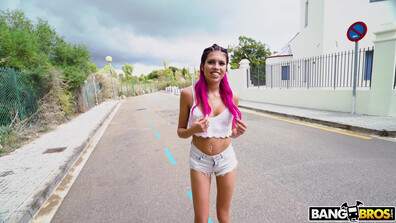 Macarena Lewis Dale Alegria Macarena in 4k - 4k - latina - brunette