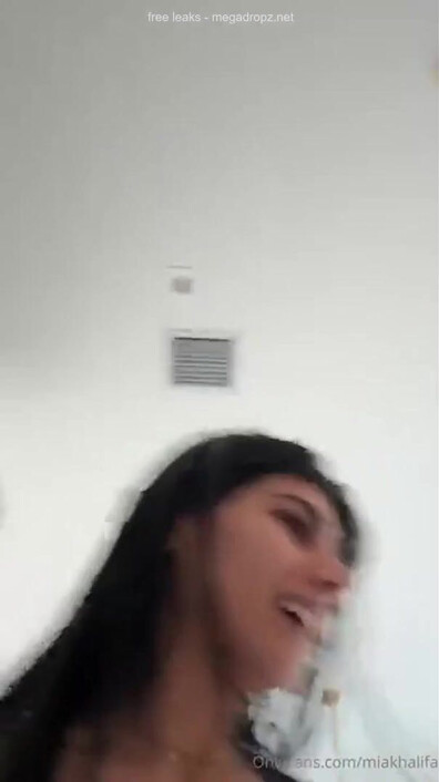 Mia Khalifa Flaunting Her Fat Tits And Fit Body - xxx