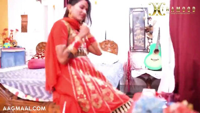 Newly Married Wife Uncut (2022) BindasTime Hindi Short Film - kanchanarora - sucharitabhattacharya - tinanandi - tinanandy - tinadutta - jyotimishra - sapnasappu - kajalchauhan - nanditadutta - pallav
