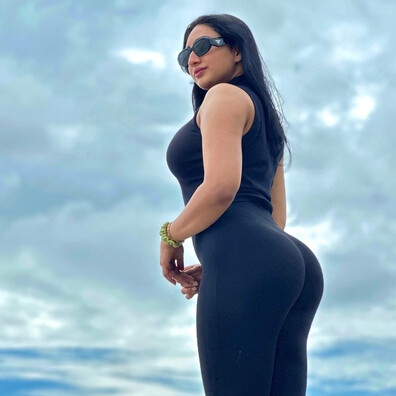 Gigolo Uncut (2023) Triflicks Hindi Hot Short Film - neelam - sapnasappu - tinanandy - tinadutta - sucharitabhattacharya - alkaraj - priyagamre - bhartijha - ayushijaiswal - suhanakhan