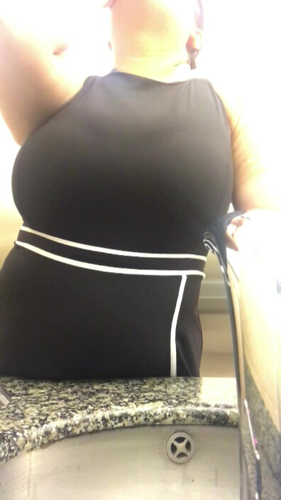 Missbustylatina Mall Fun - bbw - solo - big tits