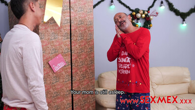 Christmas special Christmas present . Kari Cachonda 4k - 4k