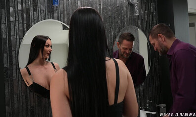 Lady Gang LADY GANG Anal Vice Keeps Her Man Home - milf - big ass - blowjob