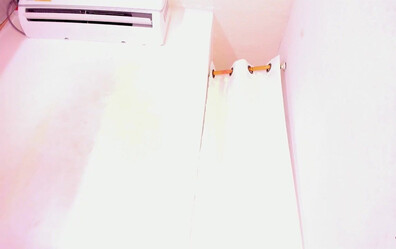 miakirshner 2025 12 28 10h01m31s - webcam