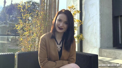 Alice Unreserved Seductress 1080p - brunette