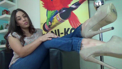 Jamie Valentine Heel Junkie Reprogramming - big ass - big tits - masturbation