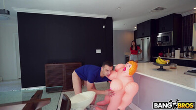 Reyna Delacruz The Sex Doll - hot