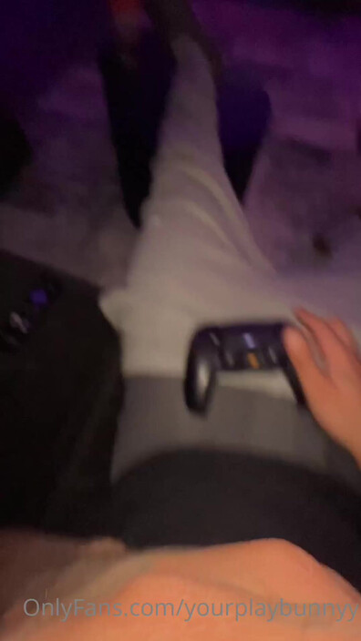 Yourplaybunnyy VERTICAL POV - pretty face - pretty mouth - anal
