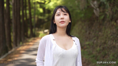Emi Nishino GORGEOUS TITS Sex With Big breasted Sister Who Returned To The Countrysid - babe
