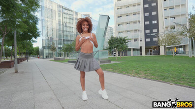 Selva Lapiedra Selva Gets Public Anal in 4k - 4k - anal - latina