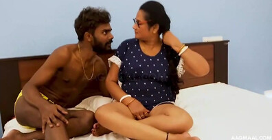 Sexy Teacher Uncut (2023) Hindi Hot Short Film 2 - bhartijha - priyagamre - sharonparmar - ayushibhowmick - prajaktajahagirdar - leenasingh - peehukanojiya - pihusharma - malvikatomar - preetipuneetka