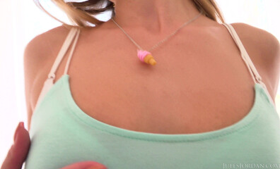 Sydney Cole Nautural Teen Ready For Some Manuel Cream in 4k - 4k - teen - blonde