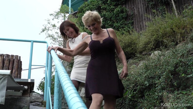 Amy D and Claire Benz Thirsty mature threesome - mature - blowjob - mom