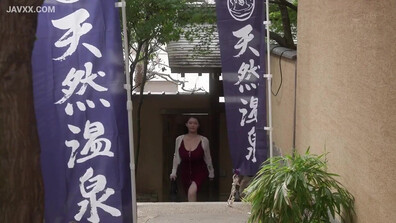 JUR 675 A two day one night trip to milk my aunt who h - asian