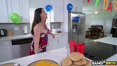 Gianna Dior Father’s Day Present in 4k - 4k - teen - latina