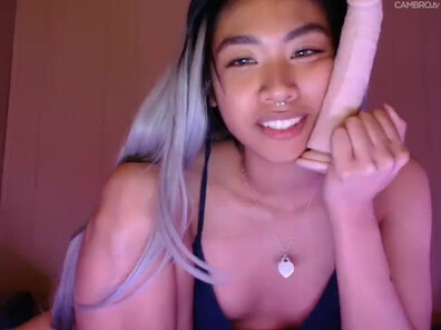 fruitythot Chaturbate Asian camwhore shows brown nipples, toying pussy - asian
