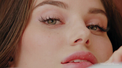 Stefany Kyler Woke Up Wet Down There - hot - babe
